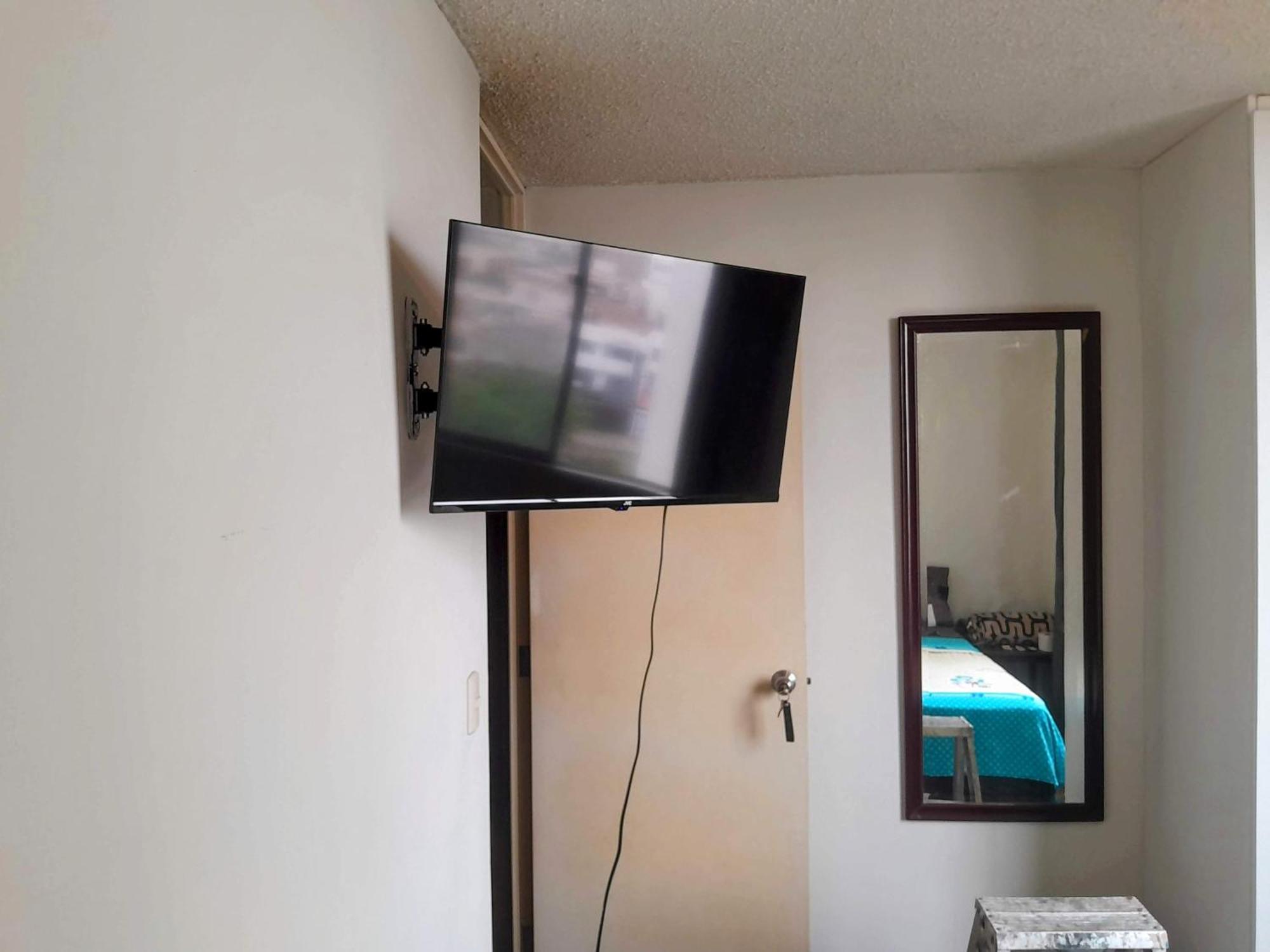 "San Miguel Airport Rooms & Coffee", Cerca Al Nuevo Aeropuerto 利马 外观 照片